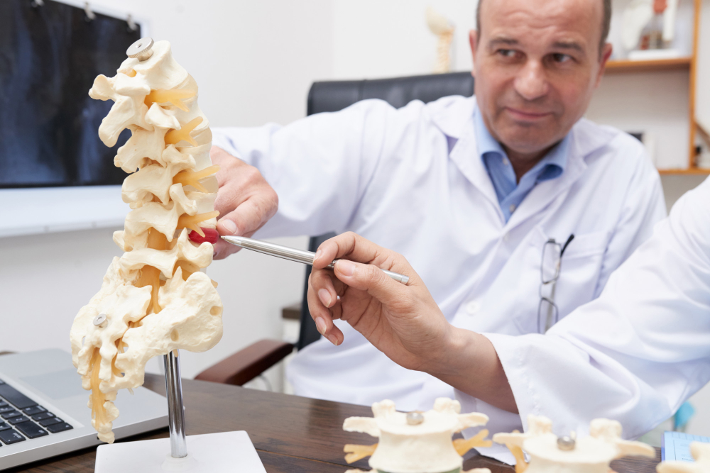 Minimally Invasive Spine Surgery: Innovations & Patient Benefits